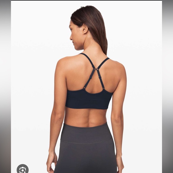 Lululemon Ebb To Street Bra *Light Support, A/B Cup True Navy Size 6 - Picture 5 of 5